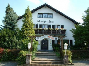  Hotel Schweizer Haus  Билефельд